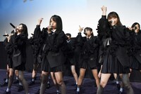 ラストアイドル2期生によるパフォーマンスの様子。