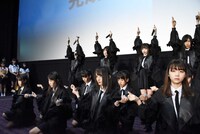 ラストアイドル2期生によるパフォーマンスの様子。