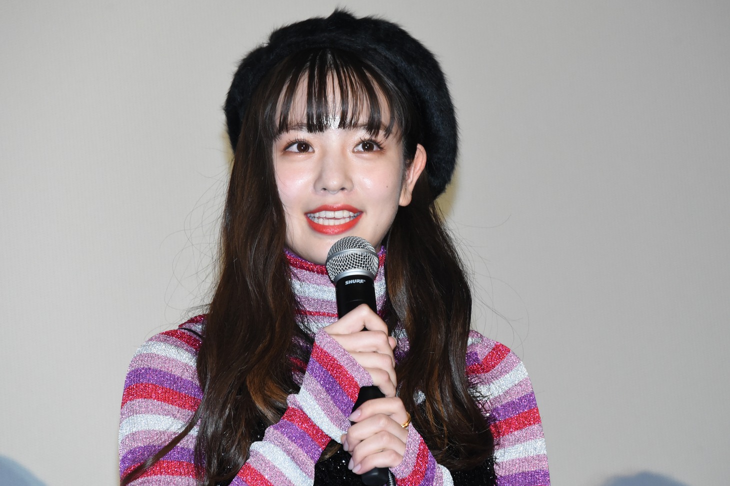 横田真悠