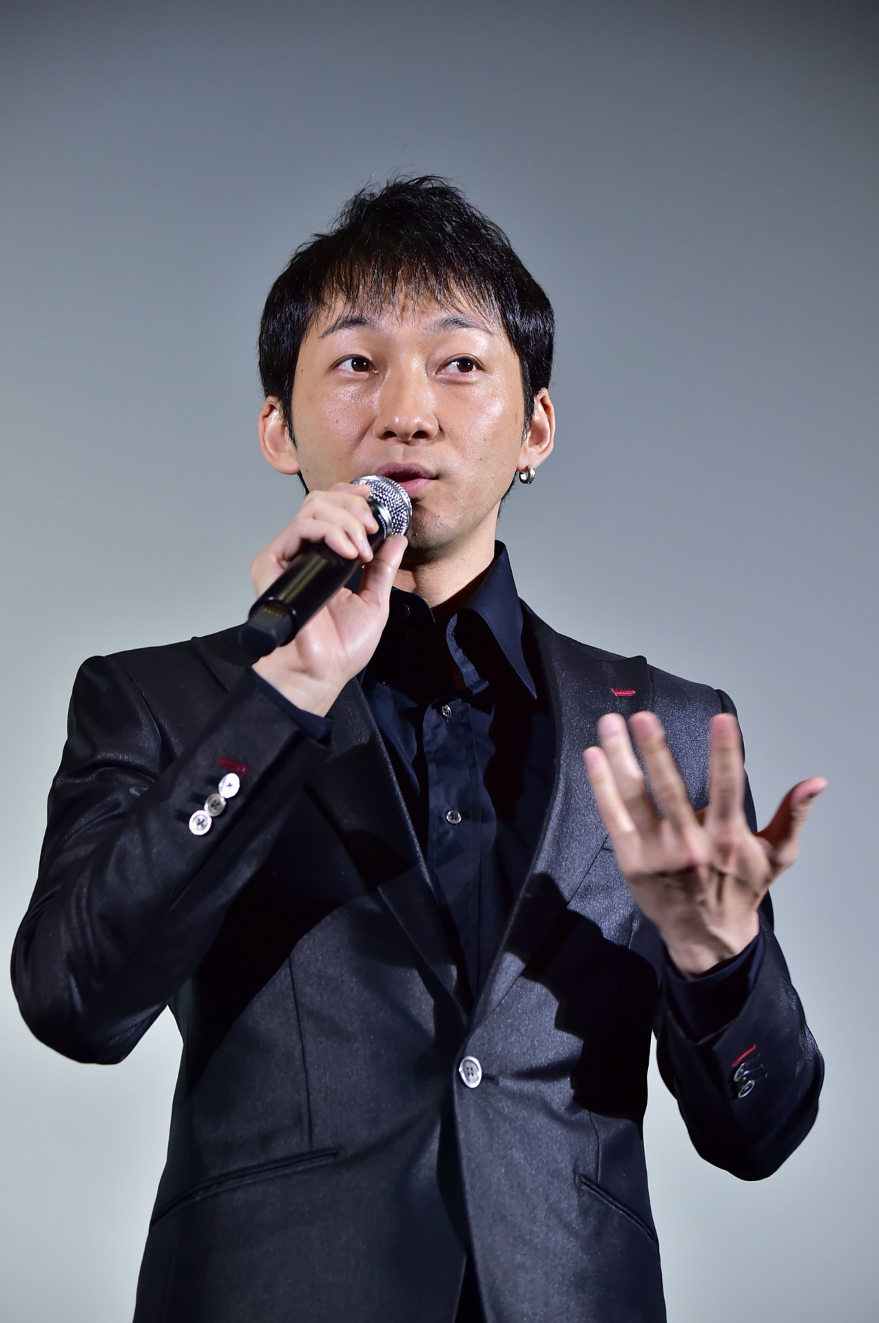 波岡一喜