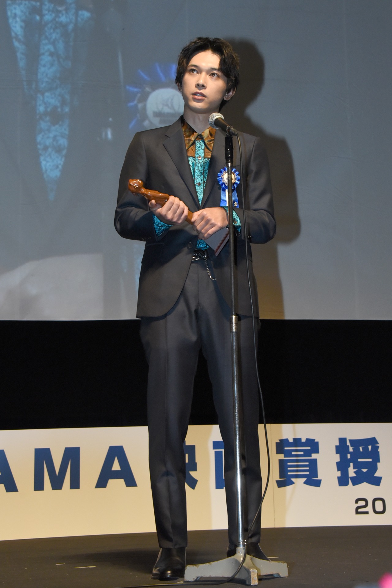 吉沢亮