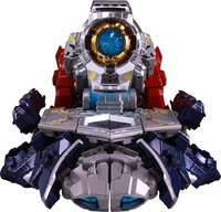 「マスターオプティマスプライム」台座モード