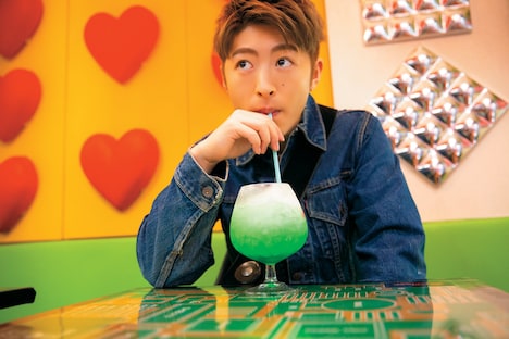 佐野玲於1st写真集「さのさん」より。