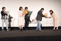 「GODZILLA 星を喰う者」大ヒット舞台挨拶野の様子。