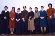 左から篠崎誠、矢崎初音、松下仁美、櫻井保幸、大杉樹里杏、播磨誌織、村上春奈、助監督の壷井濯。