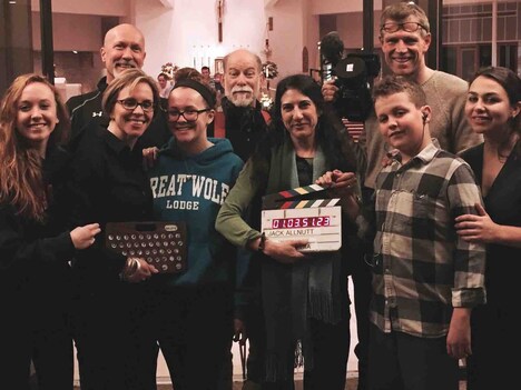 「いろとりどりの親子」メイキング写真。