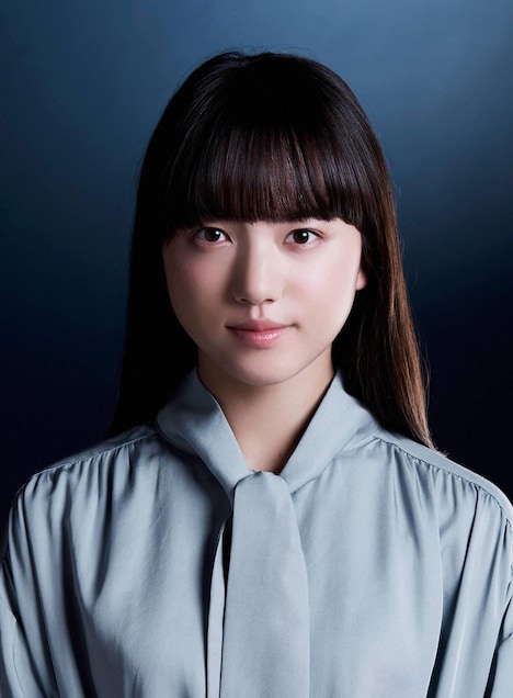 梢役の清原果耶。