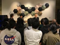 「冒険監督」トークイベントの様子。