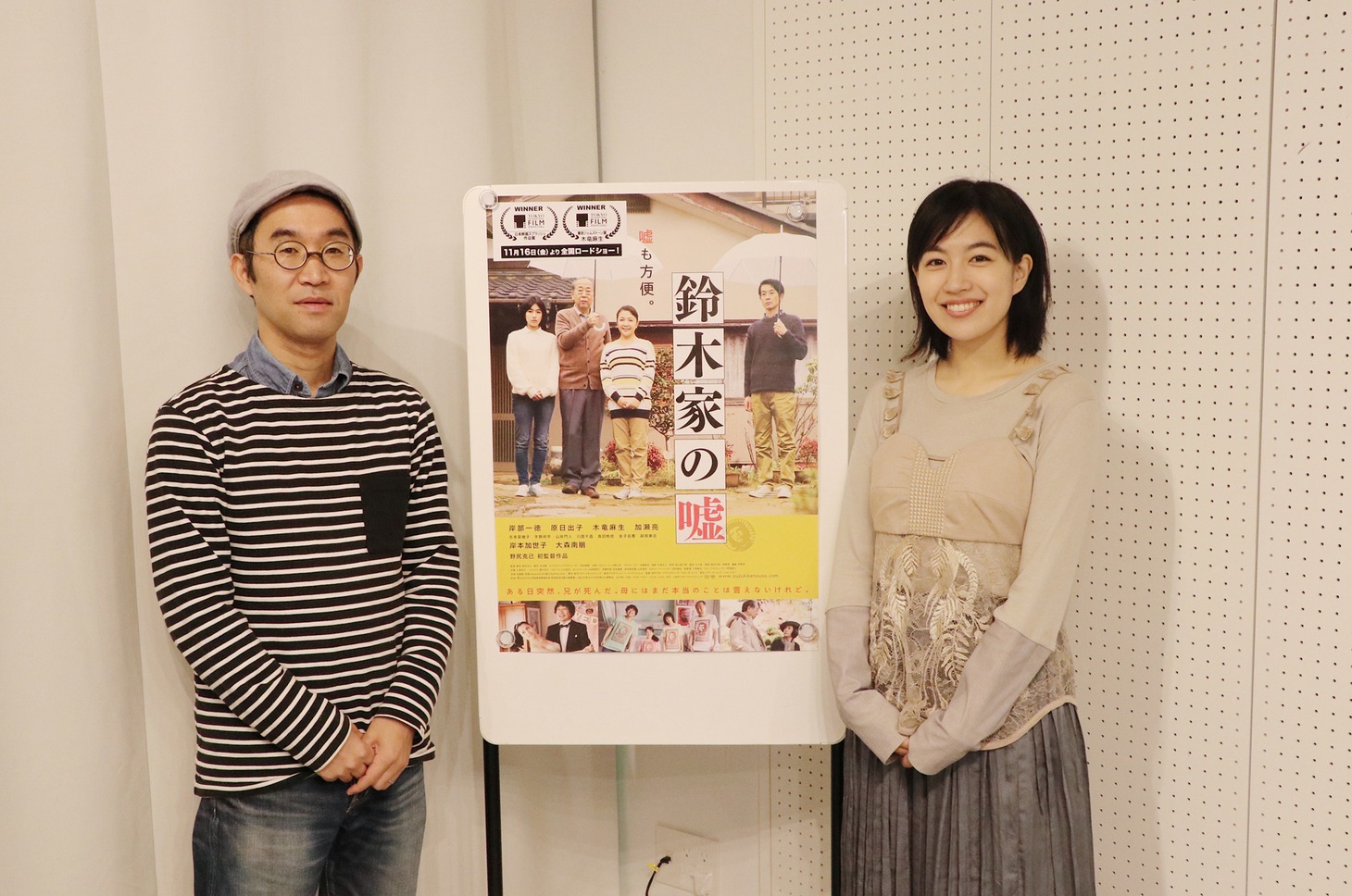 「活弁シネマ倶楽部」より、左から野尻克己、木竜麻生。