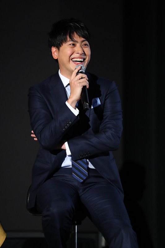 山下健二郎