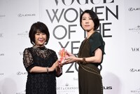 左から渡辺三津子、野木亜紀子。