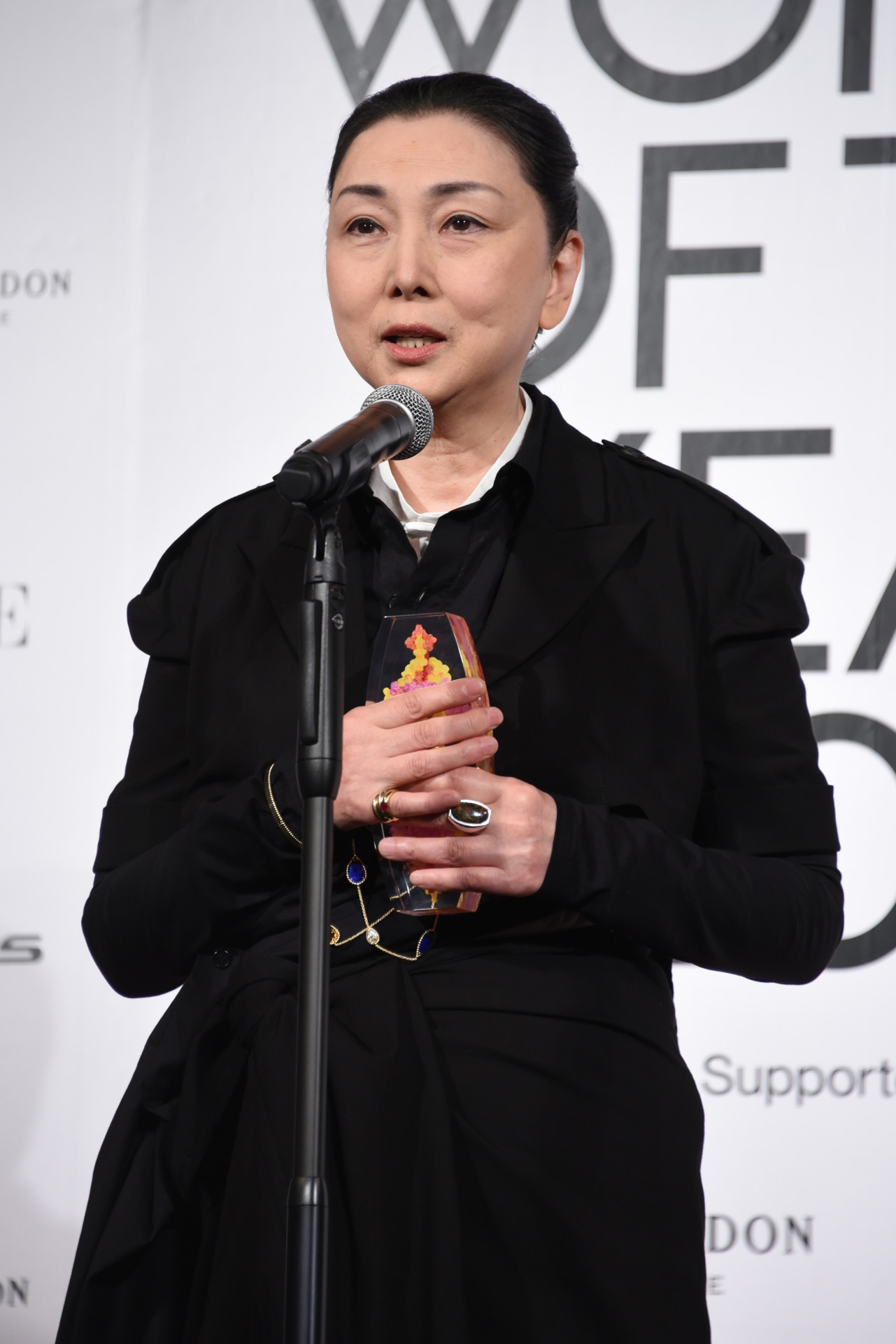 梶芽衣子