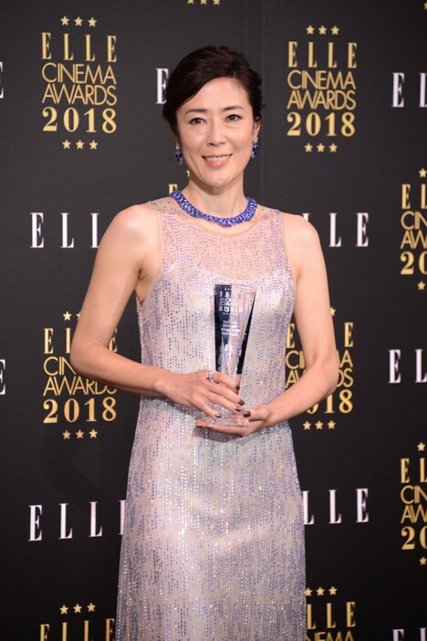 寺島しのぶ
