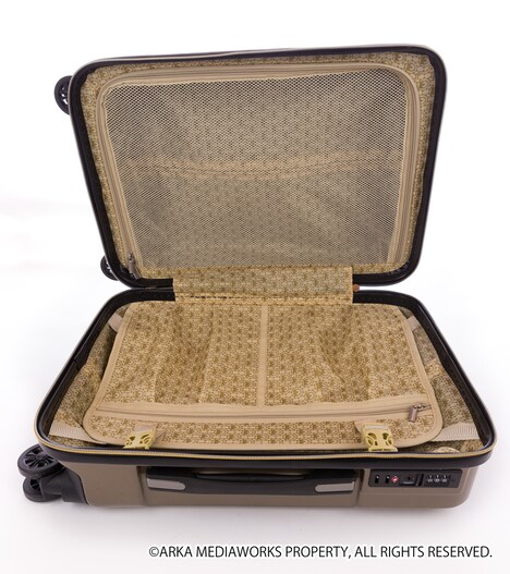 「バーフバリ 王の凱旋」のキャリーケース。