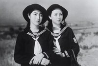 「港の日本娘」 (c)1933松竹