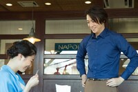 映画「愛唄 －約束のナクヒト－」の場面カット。