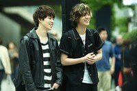 映画「愛唄 －約束のナクヒト－」の場面カット。