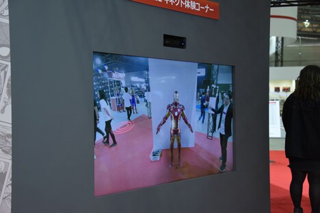 マーベルブースの「MARVELキネクト体験」コーナー。