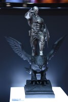 「フィギュリン キャプテン・アメリカ リミテッドエディション」(c)2018 MARVEL