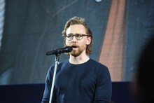 トム・ヒドルストン