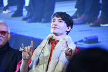 エズラ・ミラー