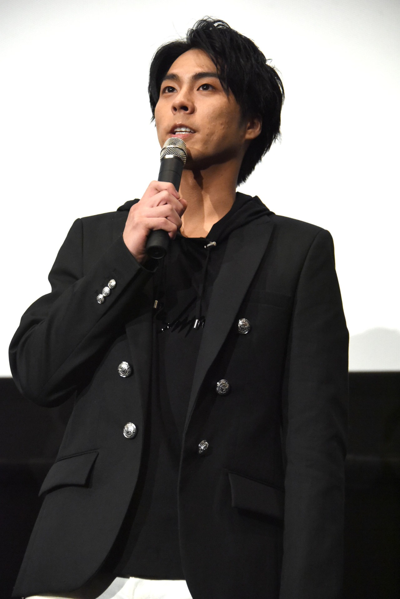 小野塚勇人