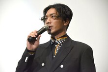 野替愁平