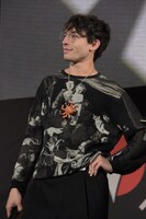 エズラ・ミラー