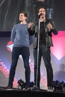 左からオリバー・フェルプス、ジェームズ・フェルプス。