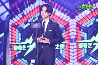 IQIYI授賞式に出席した山崎賢人。