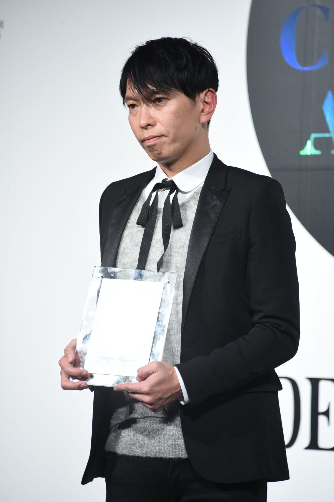 石上純也
