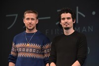 左からライアン・ゴズリング、デイミアン・チャゼル。