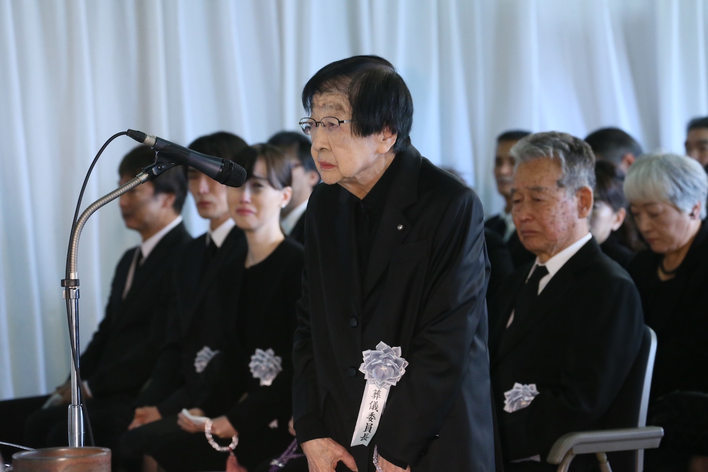 石井ふく子