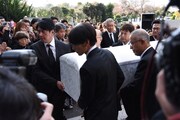 赤木春恵の告別式の様子。