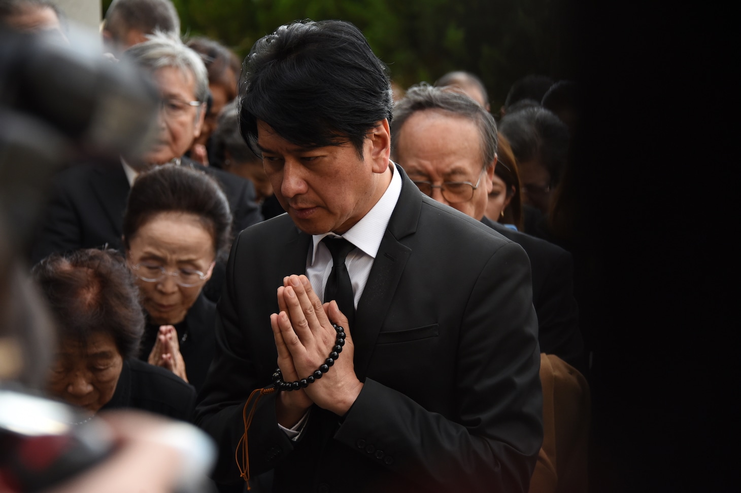 川崎麻世