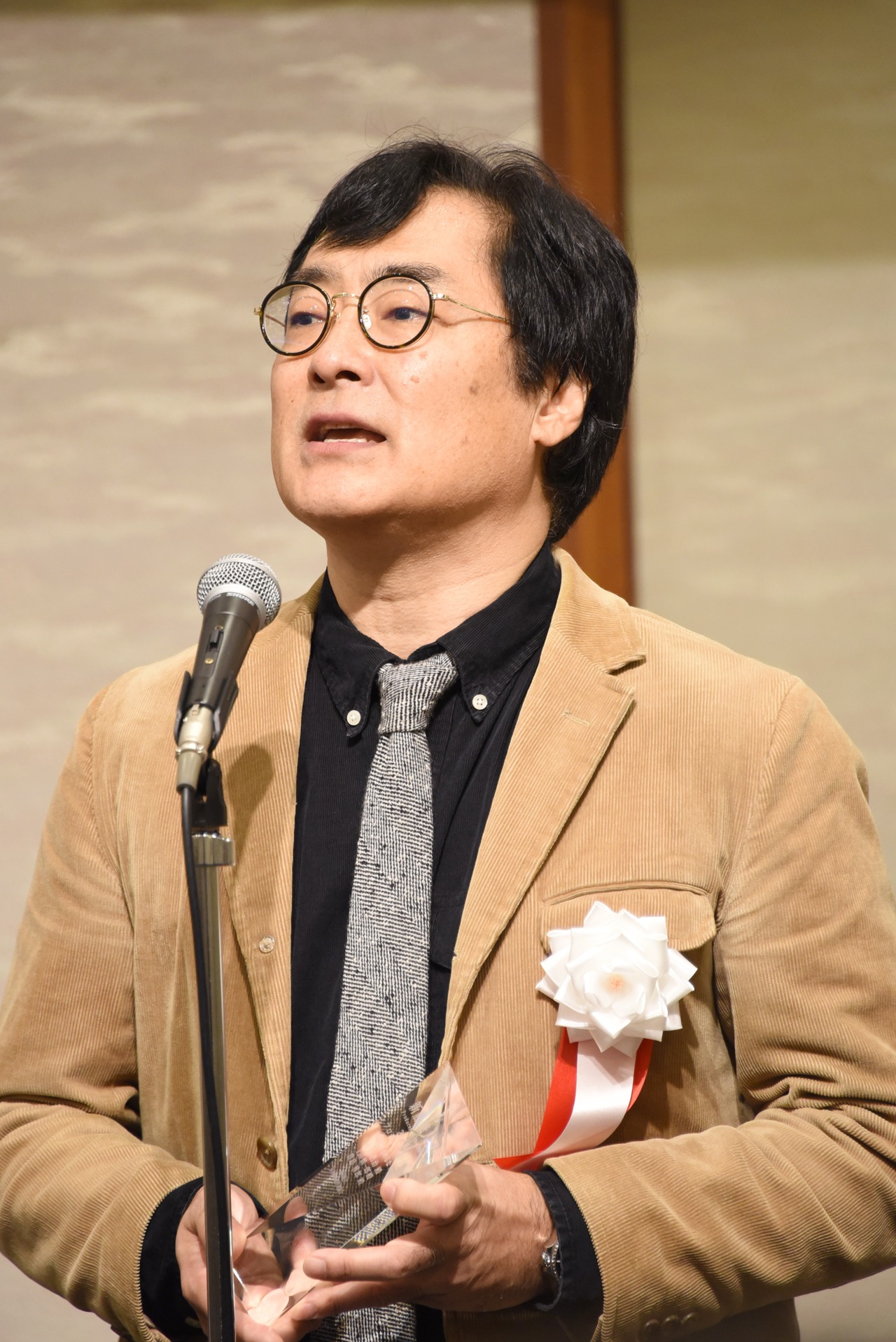豊島雅郎