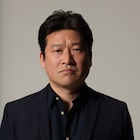 岡田准一「ザ・ファブル」に佐藤二朗が“酒好きのオヤジ役”で出演「全く僕と同じ」