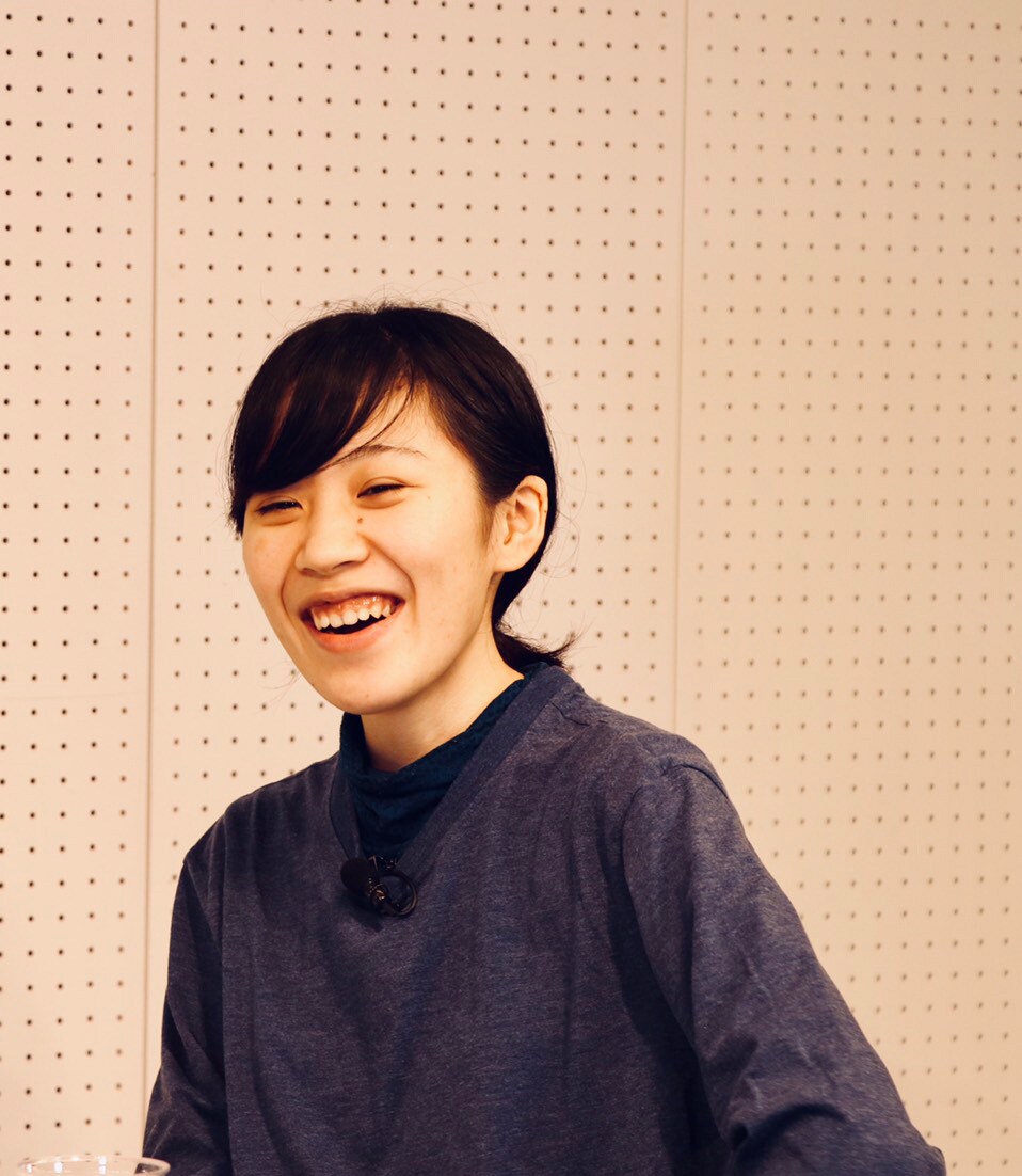 「真っ赤な星」の監督・井樫彩が「活弁シネマ倶楽部」に登場