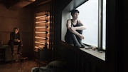 「蜘蛛の巣を払う女」より、クレア・フォイ演じるリスベット・サランデル。