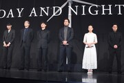 「デイアンドナイト」完成披露試写会の様子。