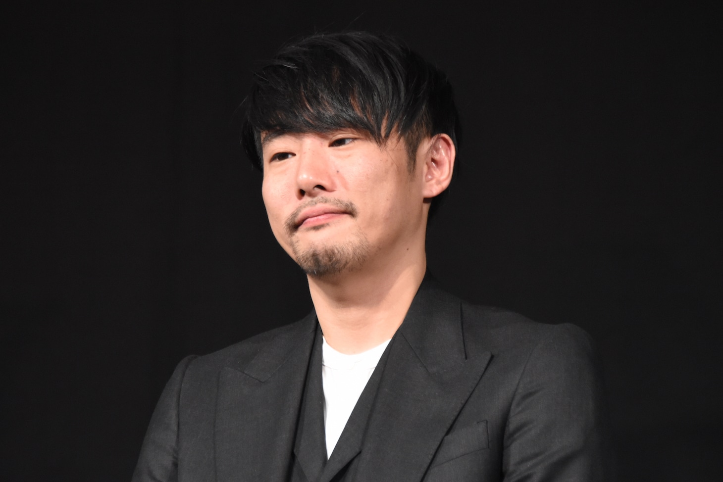 藤井道人