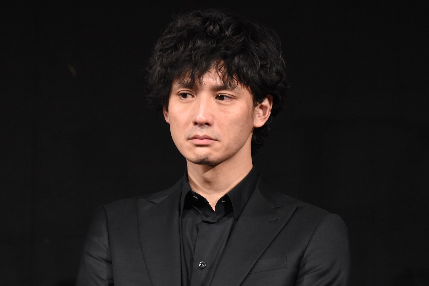 安藤政信