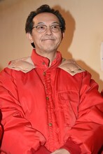 緋田康人