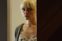 「コントロール 洗脳殺人」 (c)2018 YAR PRODUCTIONS INC