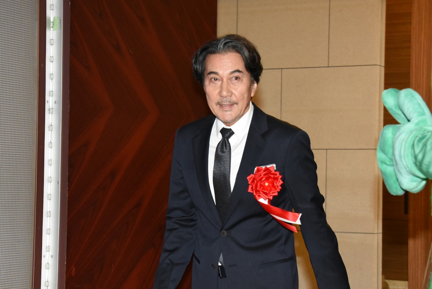 役所広司