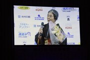 第40回報知映画賞で主演女優賞に輝いた際の樹木希林。