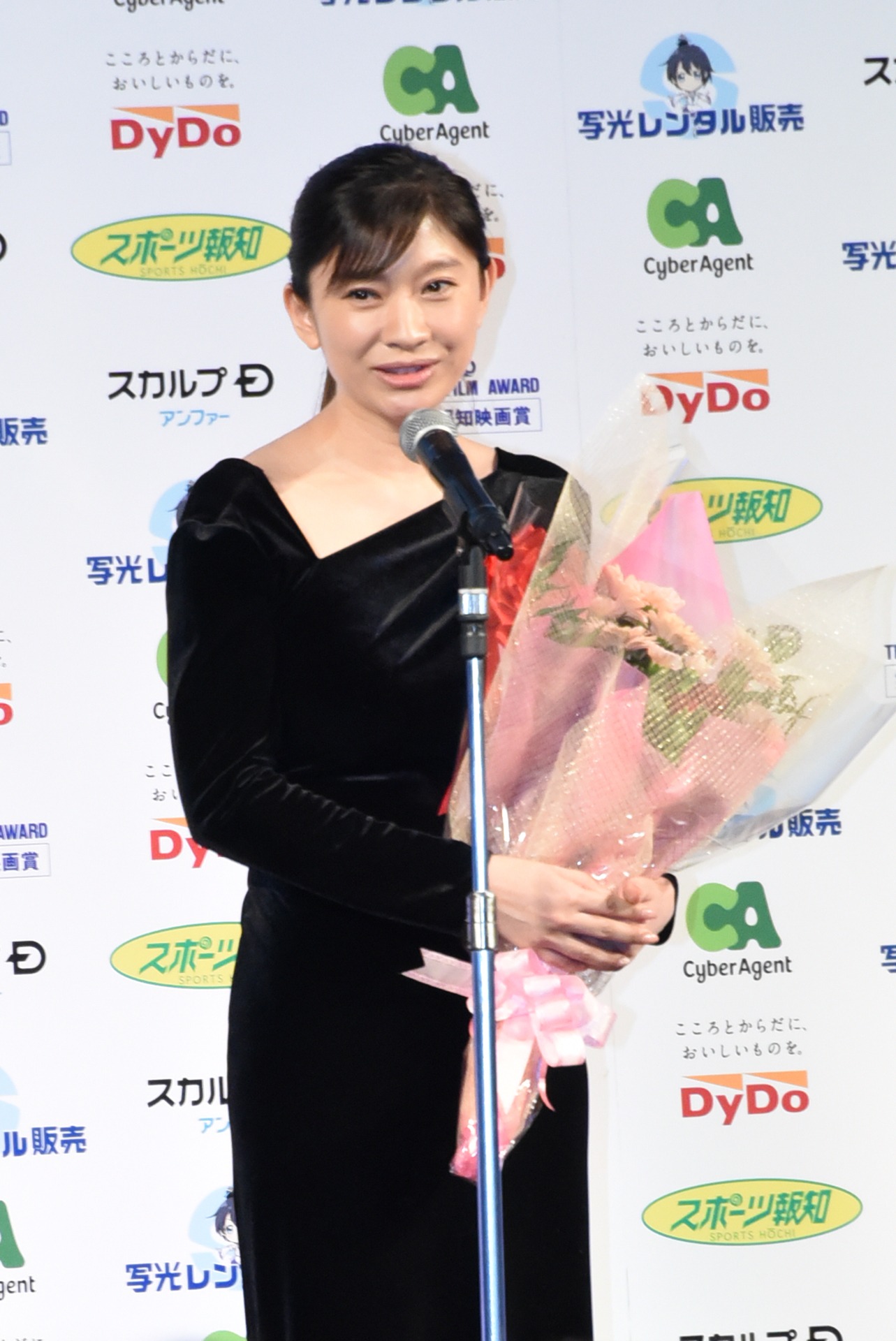 篠原涼子