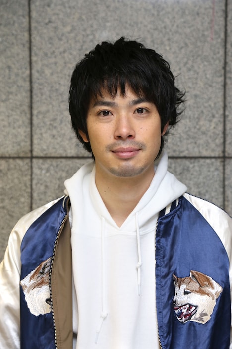 「ココア」で春海雄介を演じる渡辺大知。