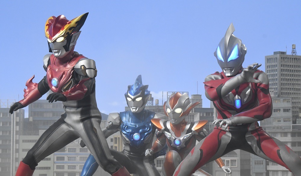 「劇場版ウルトラマンR／B セレクト！絆のクリスタル」