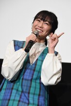「みんなのアイドル、みーたんだよっ！」と言う高田夏帆。